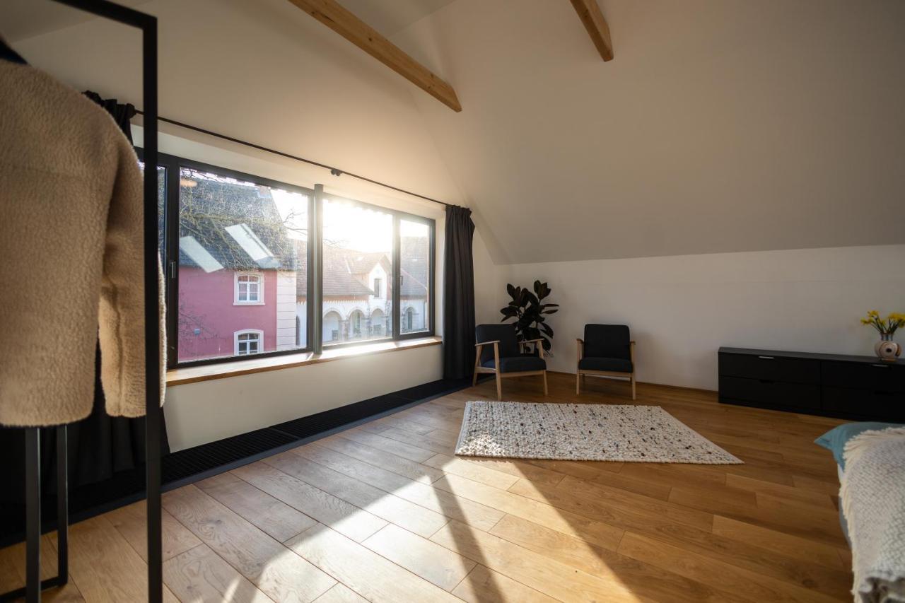 Modernes Ferien- Und Messezimmer In Idyllischer Lage Nordstemmen Buitenkant foto